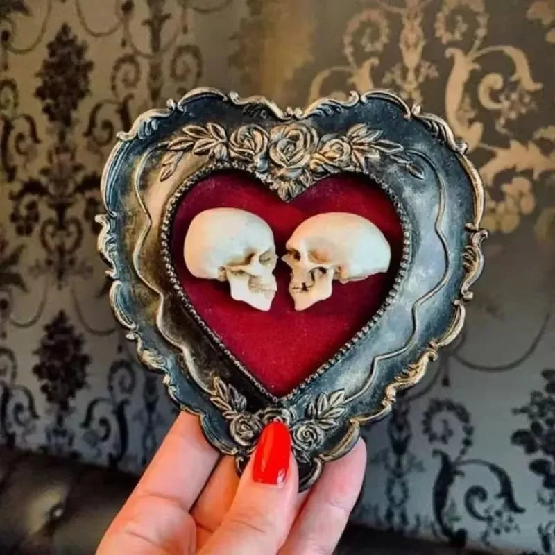 Framed Love Skulls